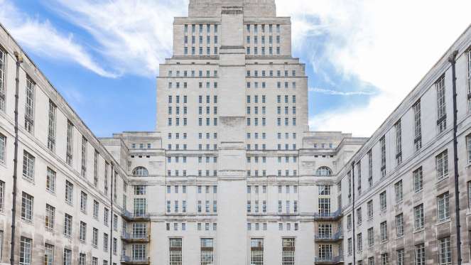 SH Exterior_Teams UoL backgrounds UoL Microsoft Teams backgrounds of Senate House and London.