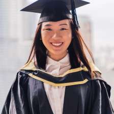 Photo of Qian Qiu Ting - Business and Management graduate at SIM GE