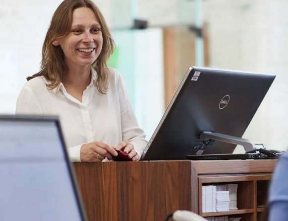 Image of membership hall at SHL